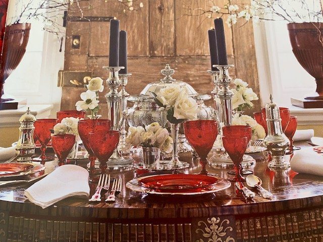 Beautiful Carolyne Roehm Floral Table Setting