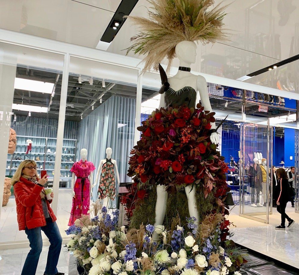 The Winners of Fleurs de Villes' Fashion Floral Sculptures