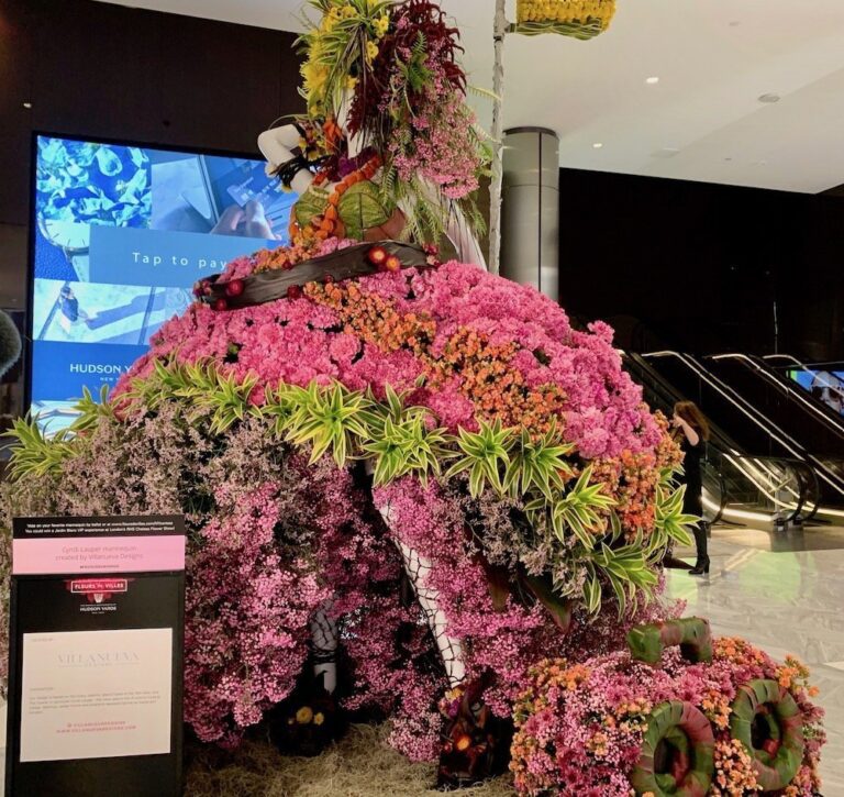 Hudson Yards Hosts Fleurs de Villes Iconic Women Flower Show